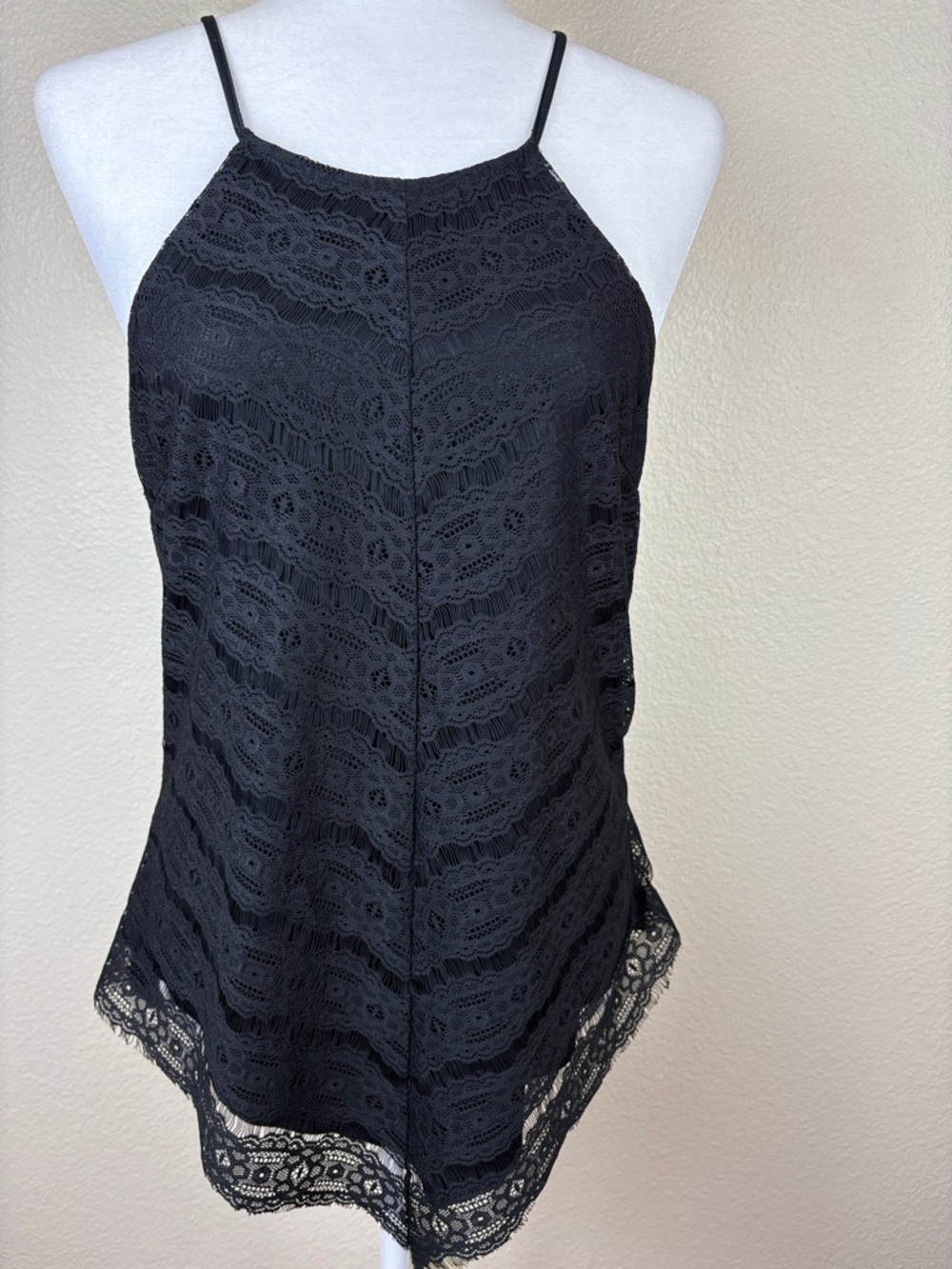 Three Pink Hearts Lace overlay black top Juniors High neck sleeveless top Medium